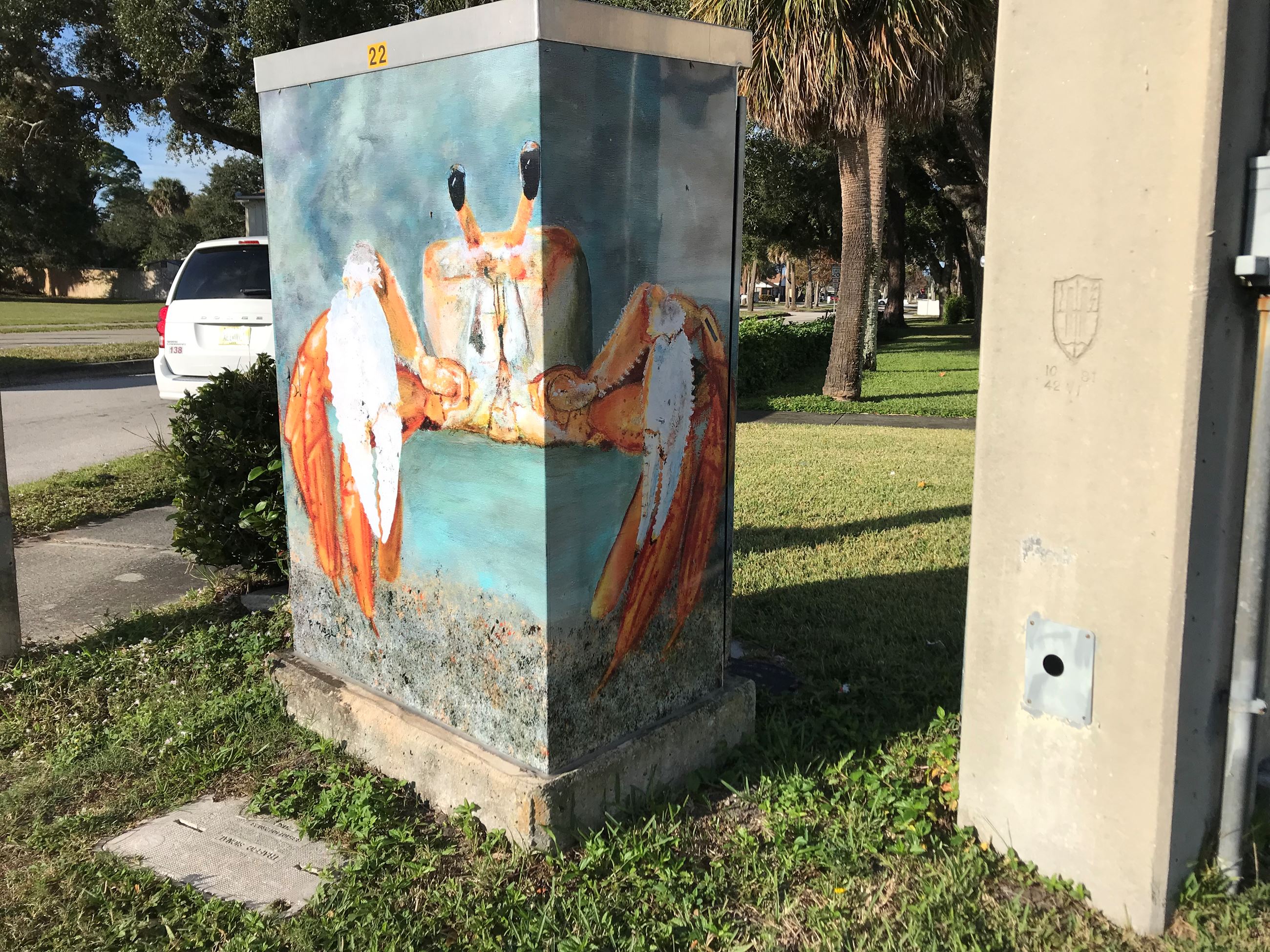 Photo of Ghost Crab Artwork on Traffic Box at Rosa L. Jones Blvd. and Fiske Blvd.