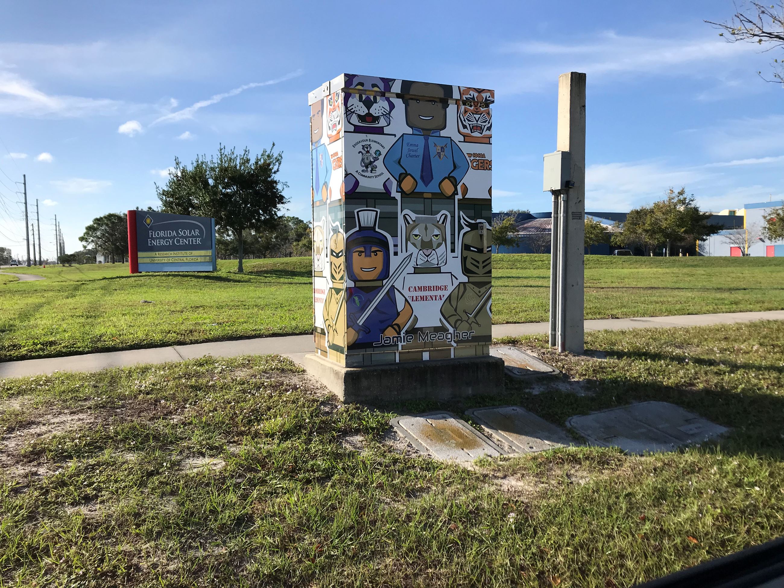 Photo of School Spirit on Traffic Box at Clearlake Rd. and Michigan Ave.