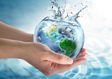 water globe in hands